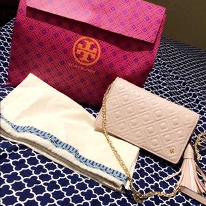 Tory Burch Wallet in Chain